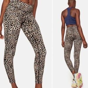 Outdoor Voices Leopard Cheetah TechSweat Flex Move Free 7/8 Leggings Small S C
